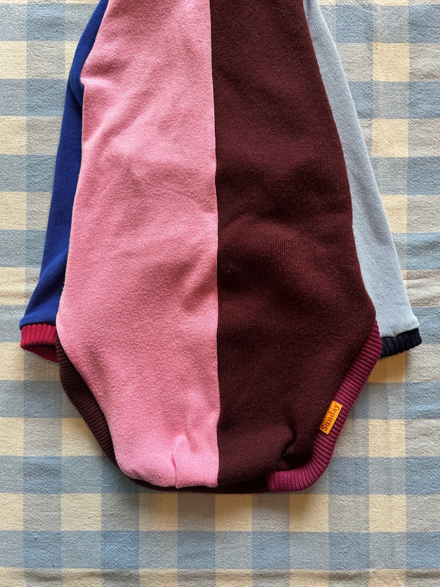 Size M, Sighthound Patchwork - Carousel